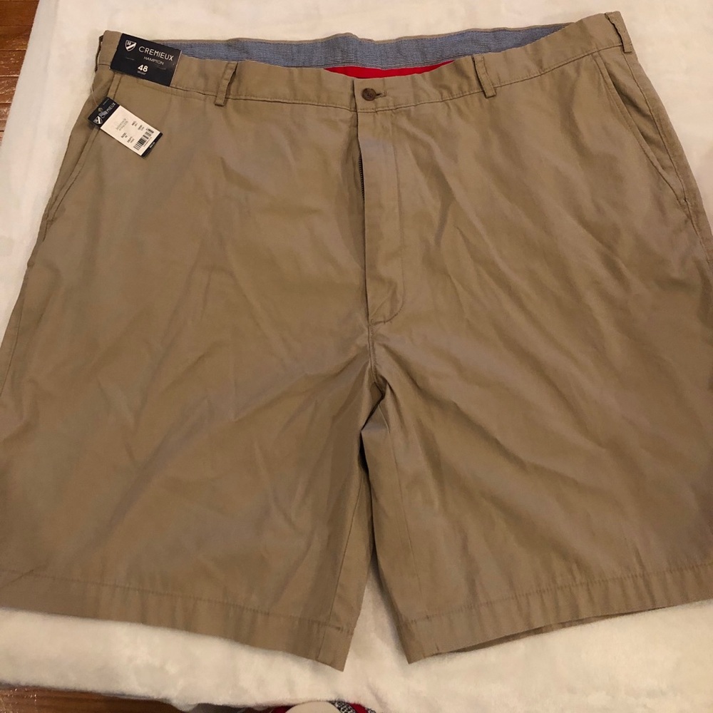 Khaki flat front Cremieux shorts